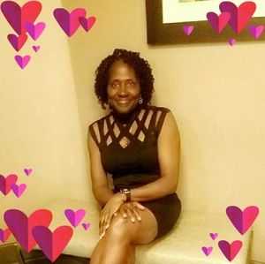 Meet your Posher, Cynthia